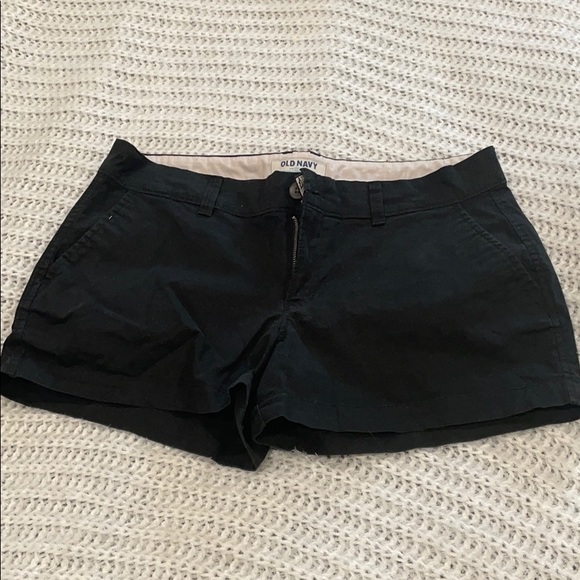 Black shorts - Picture 1 of 3